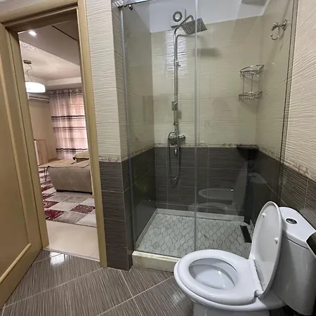 Kevin's Delijorgj טיראנה