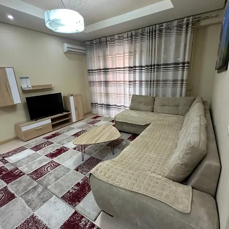 Kevin's Delijorgj טיראנה