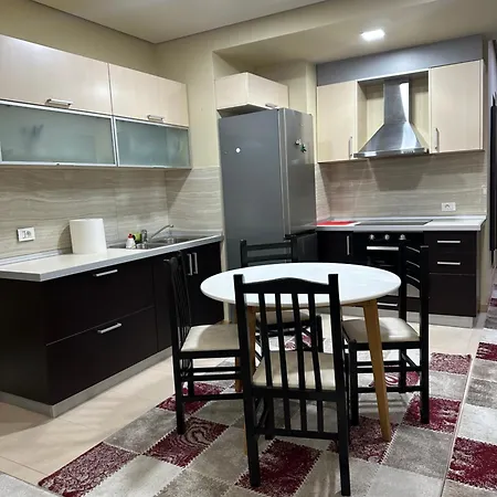 Kevin's Delijorgj * טיראנה